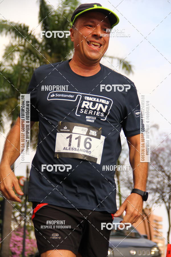 Buy your photos of the eventSANTANDER TRACK&FIELD RUN SERIES - BODYTECH SAVASSI on Fotop