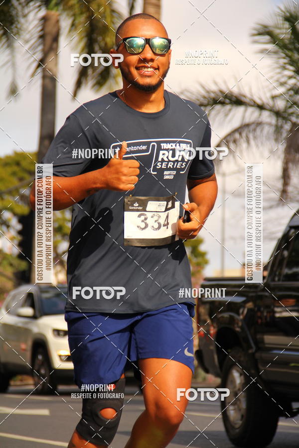 Buy your photos of the eventSANTANDER TRACK&FIELD RUN SERIES - BODYTECH SAVASSI on Fotop