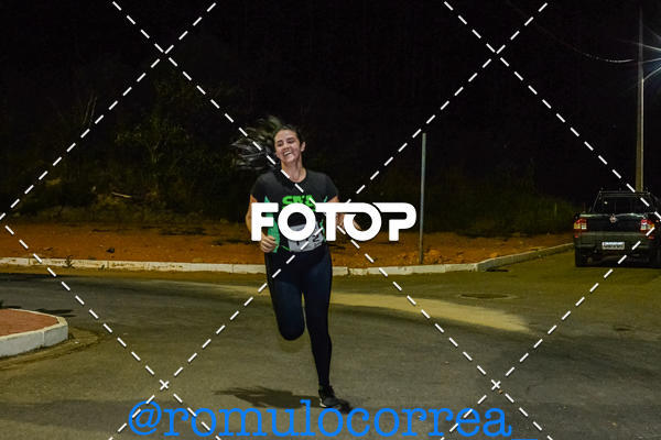 Buy your photos of the eventNIGHT RUN LAGOA DOURADA MG on Fotop