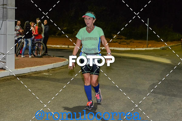 Buy your photos of the eventNIGHT RUN LAGOA DOURADA MG on Fotop