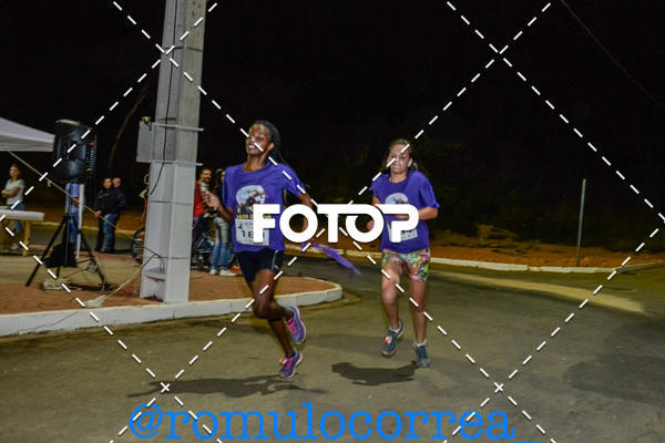 Buy your photos of the eventNIGHT RUN LAGOA DOURADA MG on Fotop