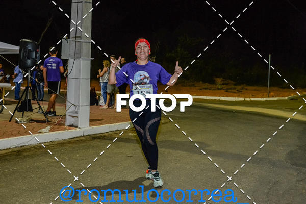 Buy your photos of the eventNIGHT RUN LAGOA DOURADA MG on Fotop