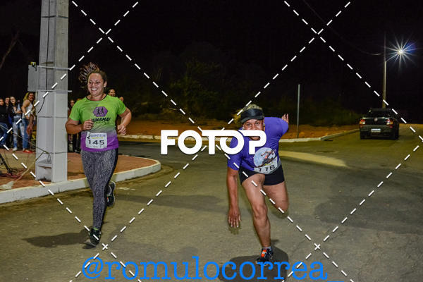Buy your photos of the eventNIGHT RUN LAGOA DOURADA MG on Fotop