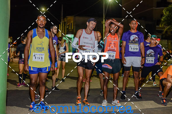 Buy your photos of the eventNIGHT RUN LAGOA DOURADA MG on Fotop