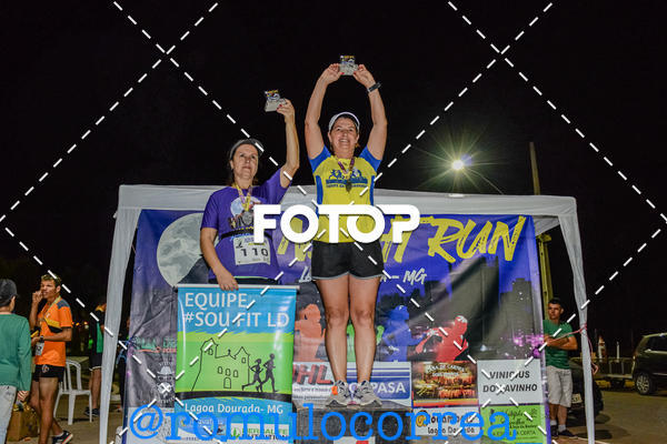 Buy your photos of the eventNIGHT RUN LAGOA DOURADA MG on Fotop