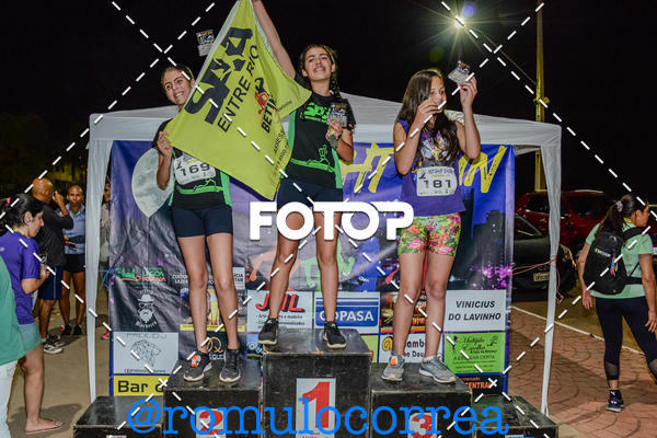 Buy your photos of the eventNIGHT RUN LAGOA DOURADA MG on Fotop