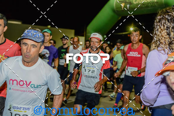 Buy your photos of the eventNIGHT RUN LAGOA DOURADA MG on Fotop
