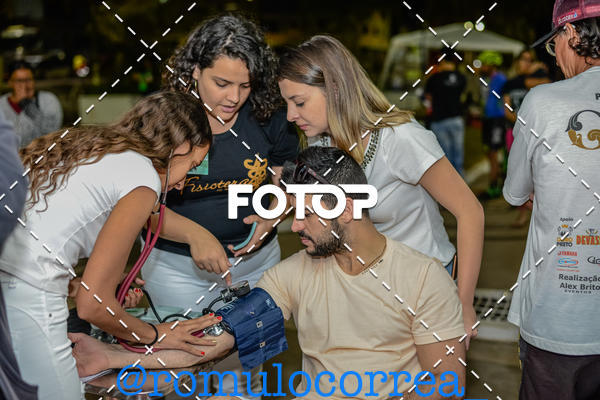 Buy your photos of the eventNIGHT RUN LAGOA DOURADA MG on Fotop