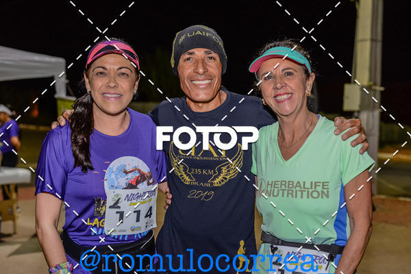 Buy your photos of the eventNIGHT RUN LAGOA DOURADA MG on Fotop