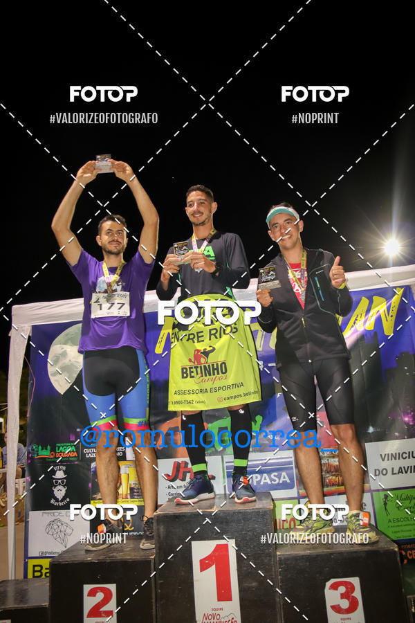 Buy your photos of the eventNIGHT RUN LAGOA DOURADA MG on Fotop