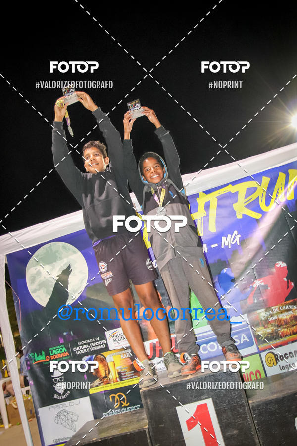 Buy your photos of the eventNIGHT RUN LAGOA DOURADA MG on Fotop