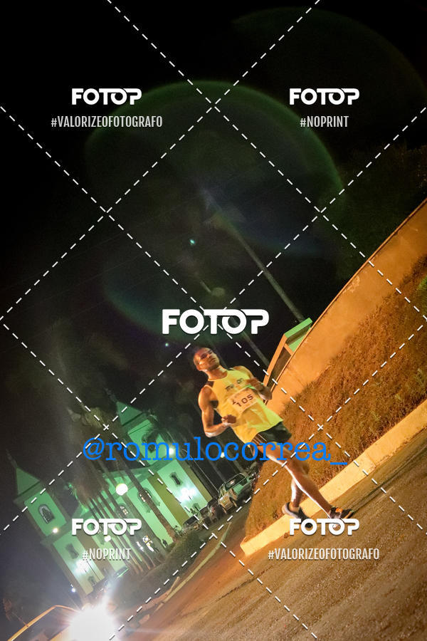 Buy your photos of the eventNIGHT RUN LAGOA DOURADA MG on Fotop