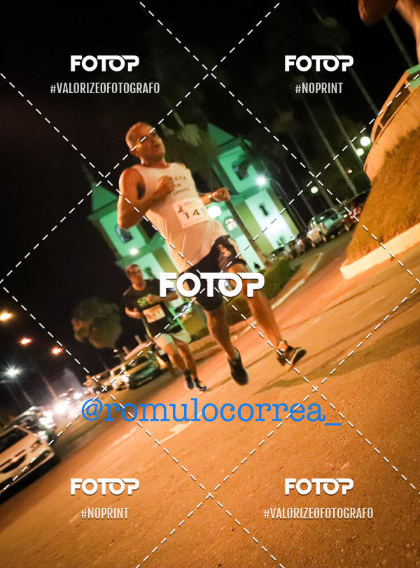 Buy your photos of the eventNIGHT RUN LAGOA DOURADA MG on Fotop