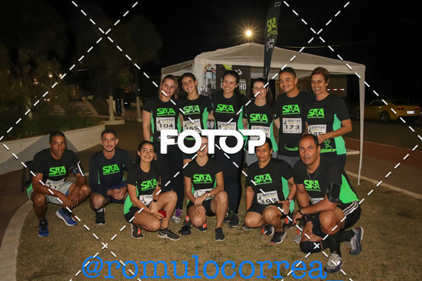 Buy your photos of the eventNIGHT RUN LAGOA DOURADA MG on Fotop