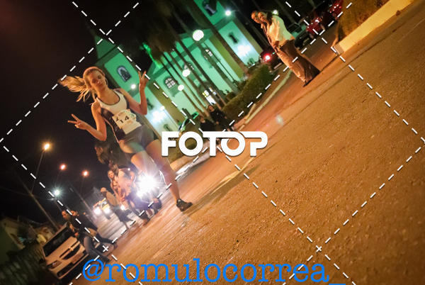 Buy your photos of the eventNIGHT RUN LAGOA DOURADA MG on Fotop