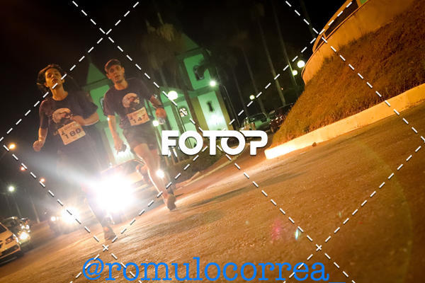 Buy your photos of the eventNIGHT RUN LAGOA DOURADA MG on Fotop