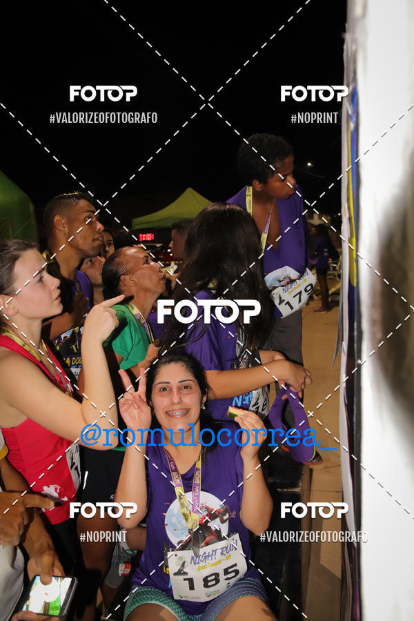 Buy your photos of the eventNIGHT RUN LAGOA DOURADA MG on Fotop