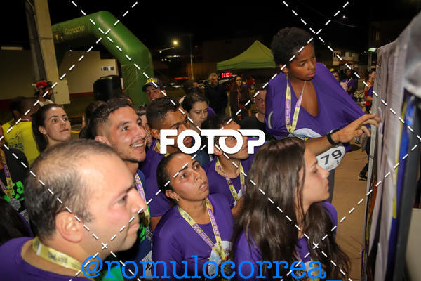 Buy your photos of the eventNIGHT RUN LAGOA DOURADA MG on Fotop