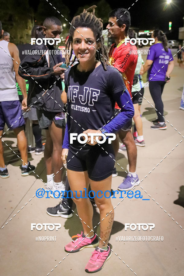 Buy your photos of the eventNIGHT RUN LAGOA DOURADA MG on Fotop