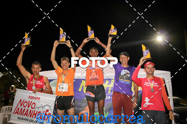 Buy your photos of the eventNIGHT RUN LAGOA DOURADA MG on Fotop