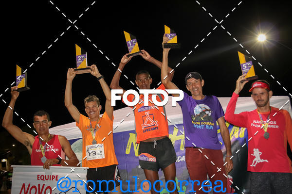Buy your photos of the eventNIGHT RUN LAGOA DOURADA MG on Fotop