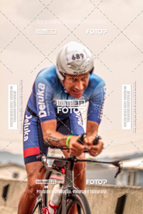 Buy your photos of the eventTriday Series on Fotop