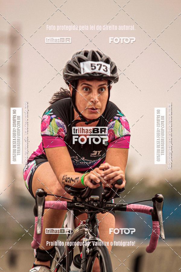 Buy your photos of the eventTriday Series on Fotop