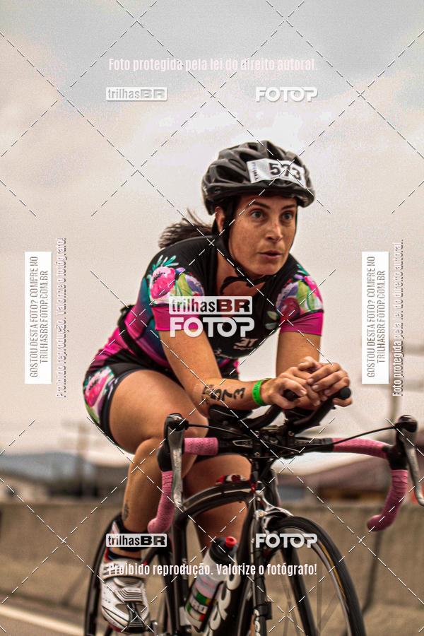 Buy your photos of the eventTriday Series on Fotop