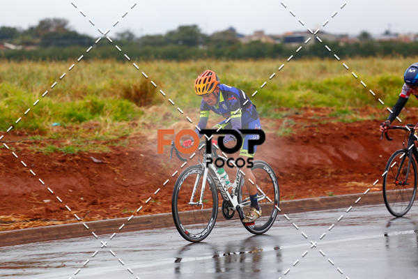 Achetez vos photos de l'vnementCopa So Paulo de Ciclismo - 6 ETAPA sur Fotop
