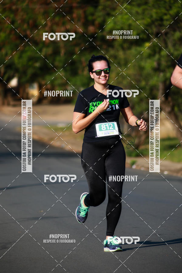 Buy your photos of the eventEvolution Run 21k 2019 on Fotop