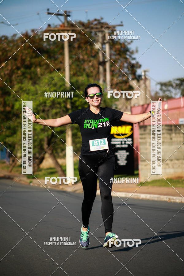 Buy your photos of the eventEvolution Run 21k 2019 on Fotop