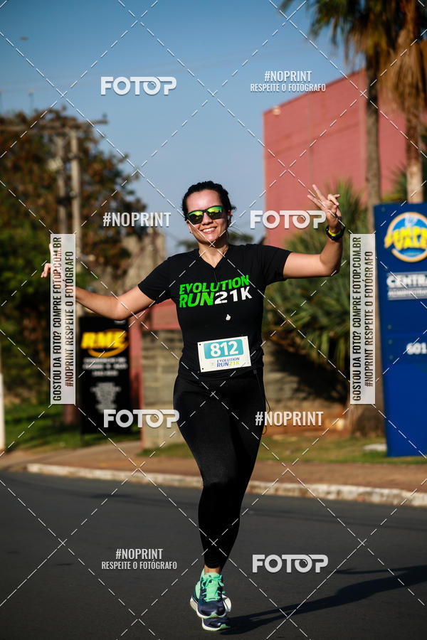 Buy your photos of the eventEvolution Run 21k 2019 on Fotop