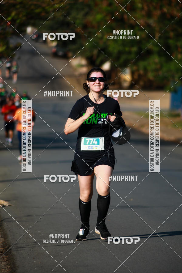 Buy your photos of the eventEvolution Run 21k 2019 on Fotop