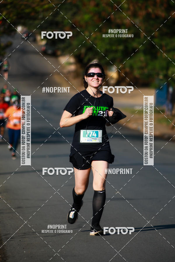 Buy your photos of the eventEvolution Run 21k 2019 on Fotop