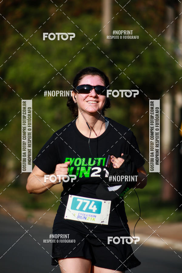 Buy your photos of the eventEvolution Run 21k 2019 on Fotop