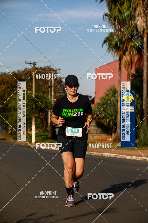 Buy your photos of the eventEvolution Run 21k 2019 on Fotop