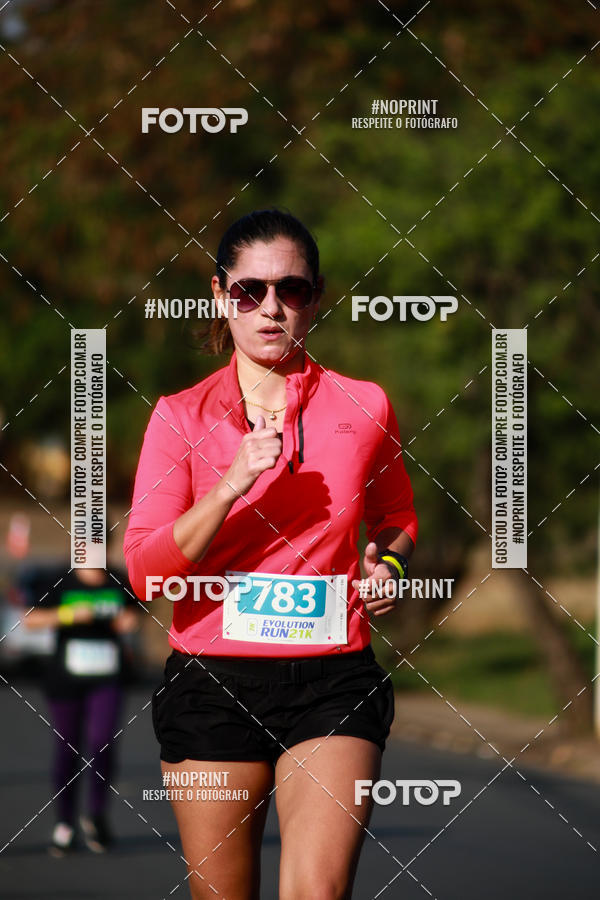 Buy your photos of the eventEvolution Run 21k 2019 on Fotop