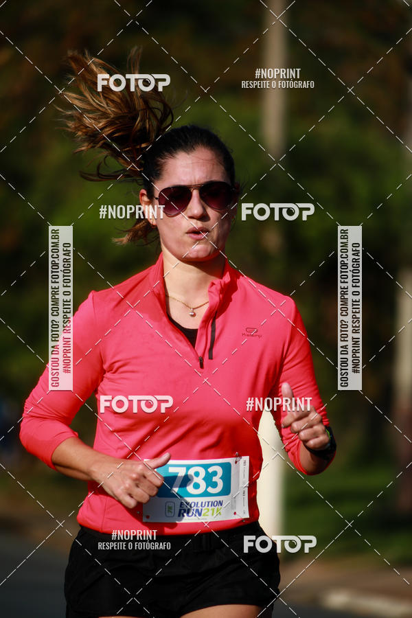 Buy your photos of the eventEvolution Run 21k 2019 on Fotop