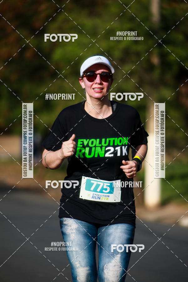 Buy your photos of the eventEvolution Run 21k 2019 on Fotop
