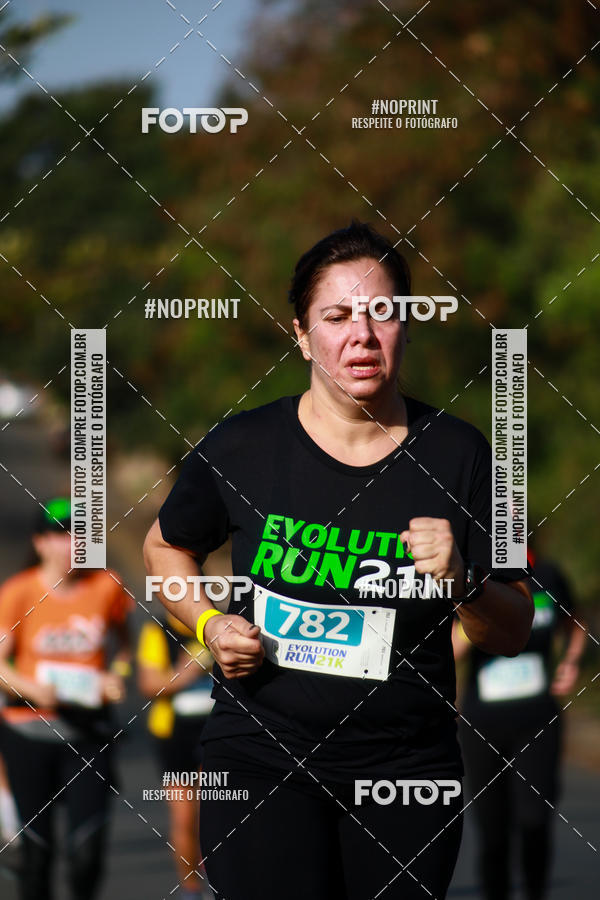 Buy your photos of the eventEvolution Run 21k 2019 on Fotop