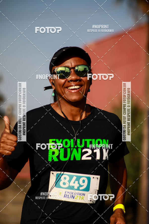 Buy your photos of the eventEvolution Run 21k 2019 on Fotop