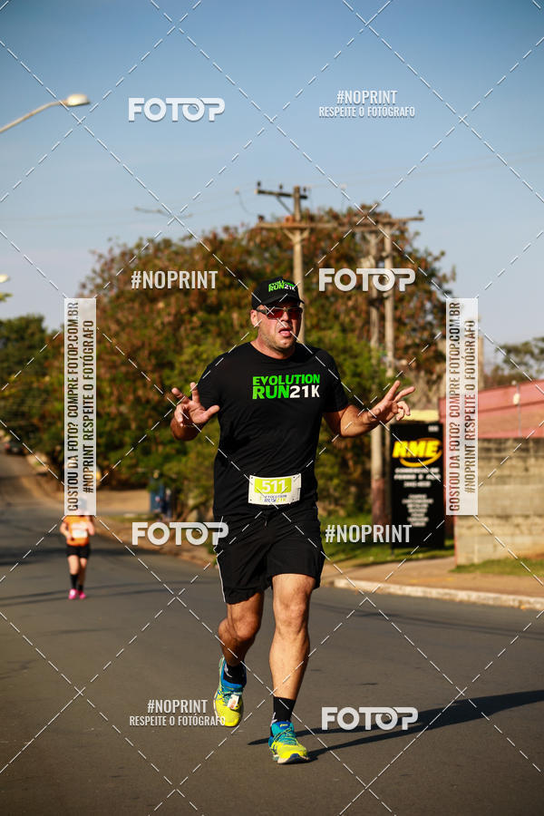 Buy your photos of the eventEvolution Run 21k 2019 on Fotop