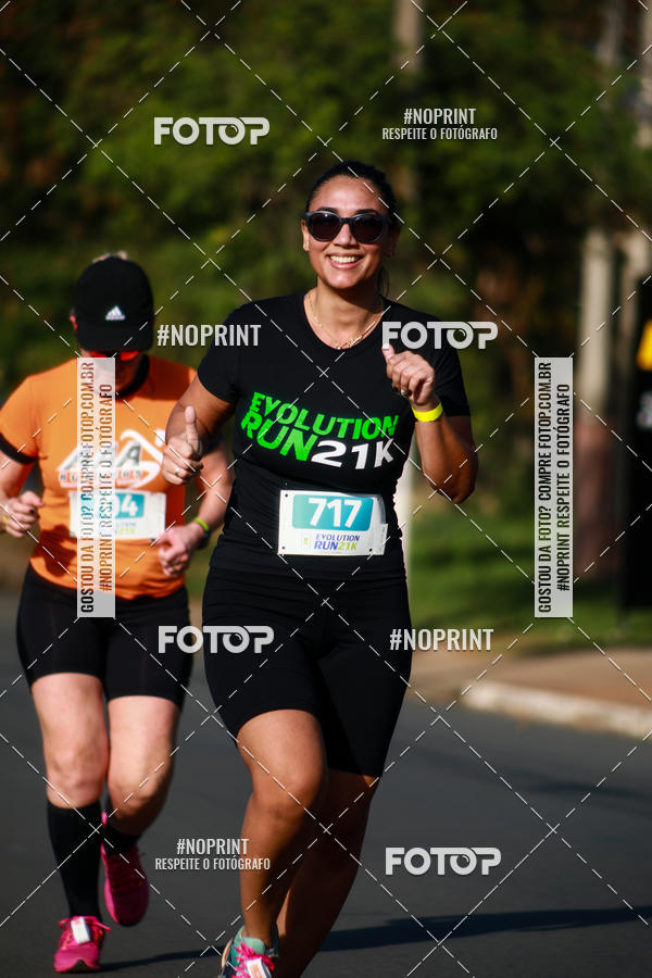 Buy your photos of the eventEvolution Run 21k 2019 on Fotop