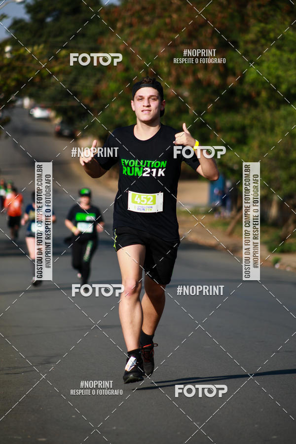 Buy your photos of the eventEvolution Run 21k 2019 on Fotop