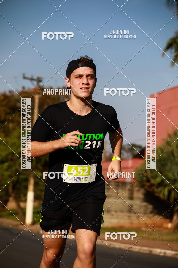 Buy your photos of the eventEvolution Run 21k 2019 on Fotop