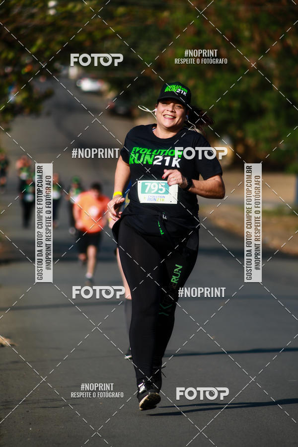 Buy your photos of the eventEvolution Run 21k 2019 on Fotop