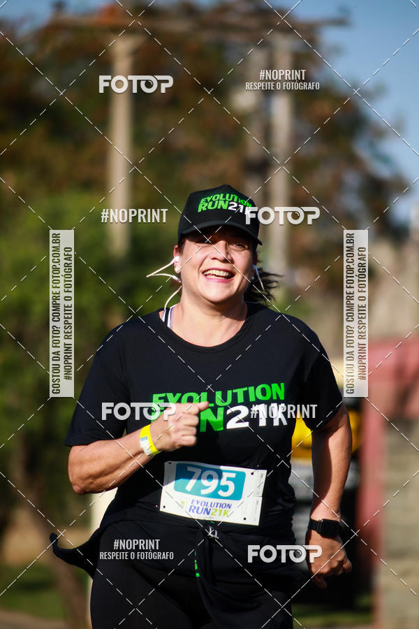 Buy your photos of the eventEvolution Run 21k 2019 on Fotop