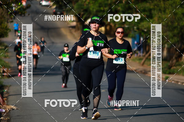 Buy your photos of the eventEvolution Run 21k 2019 on Fotop
