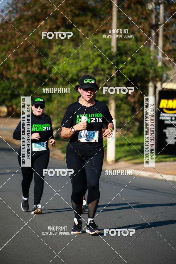 Buy your photos of the eventEvolution Run 21k 2019 on Fotop
