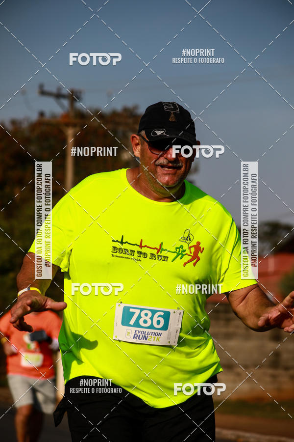 Buy your photos of the eventEvolution Run 21k 2019 on Fotop